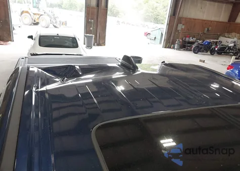 2019 Ram 1500 Laramie 4X4 6'4 Box из США, поврежденный, VIN 1C6SRFDT1KN567319